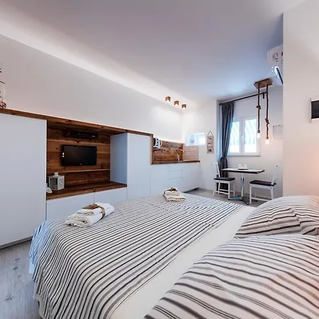 Apartments Sole Komiža Exteriér fotografie