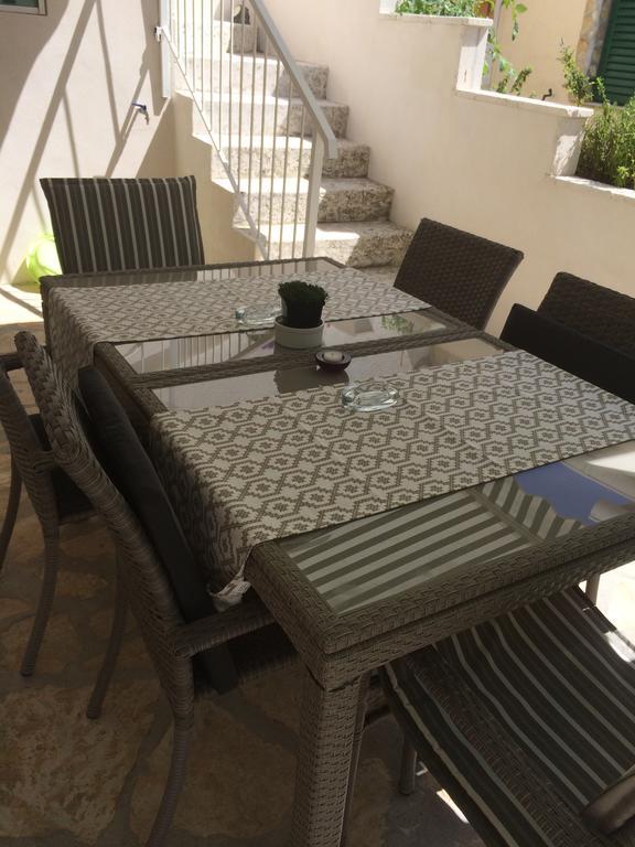 Apartment Sole Komiza